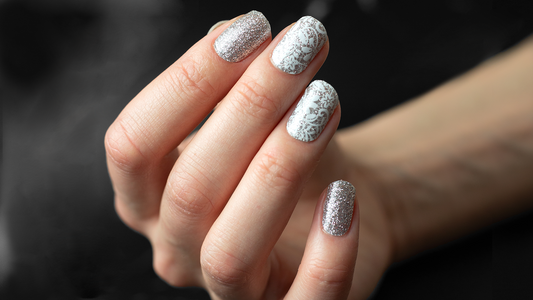 Mix & Match – Personalize Your Winter Manicure