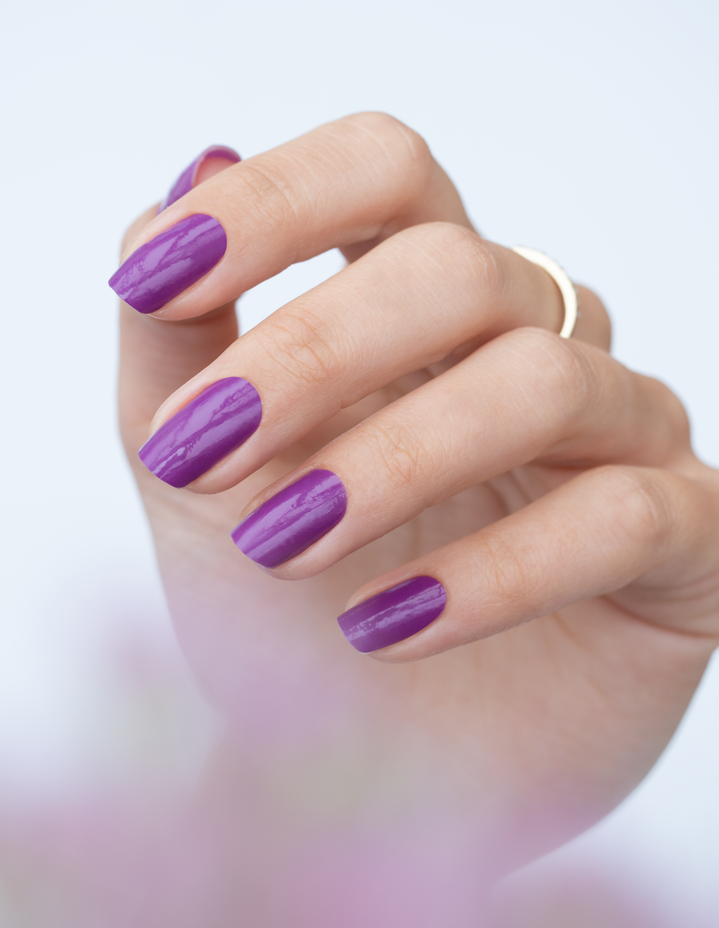 Aubergine UV