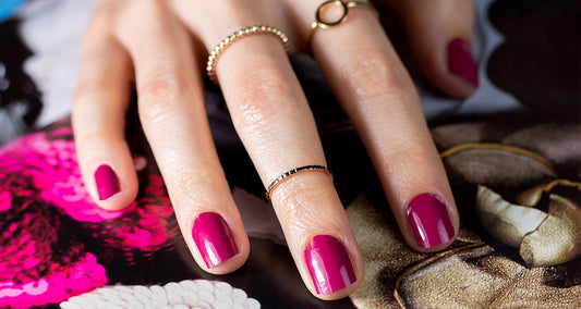 Das sind unsere 8 neuen einfarbigen Designs im Standardsortiment