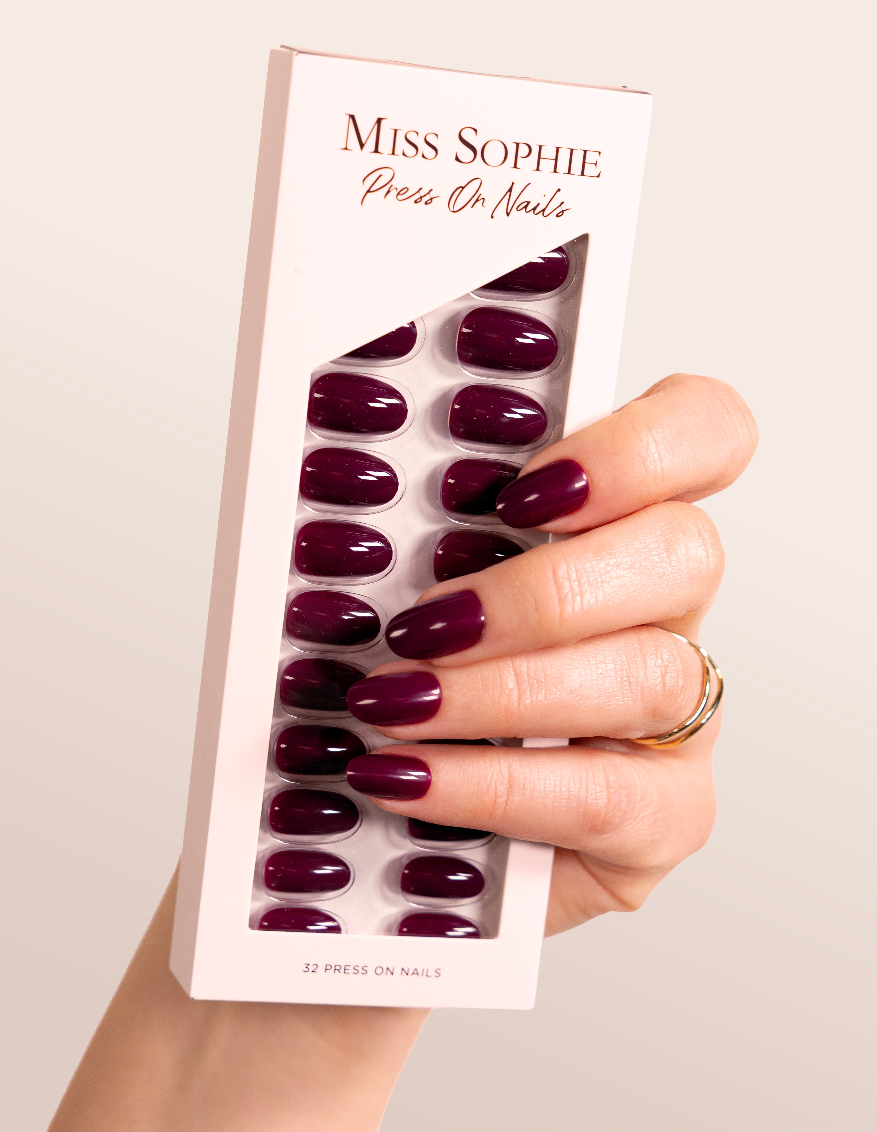 Berry Press On Nails Short Round
