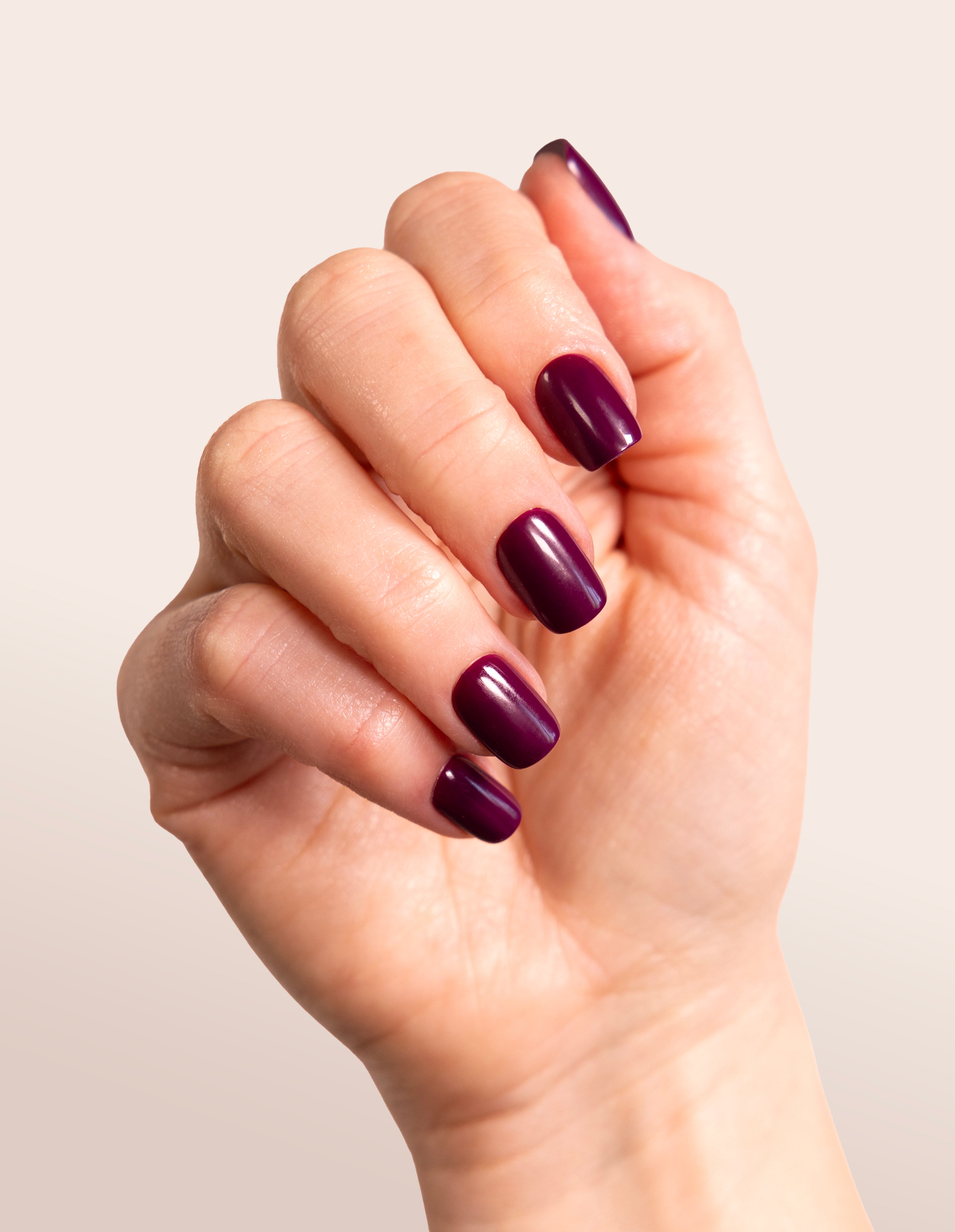 Berry Press On Nails Short Square