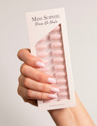 Ever Nude Press On Nails Short Round