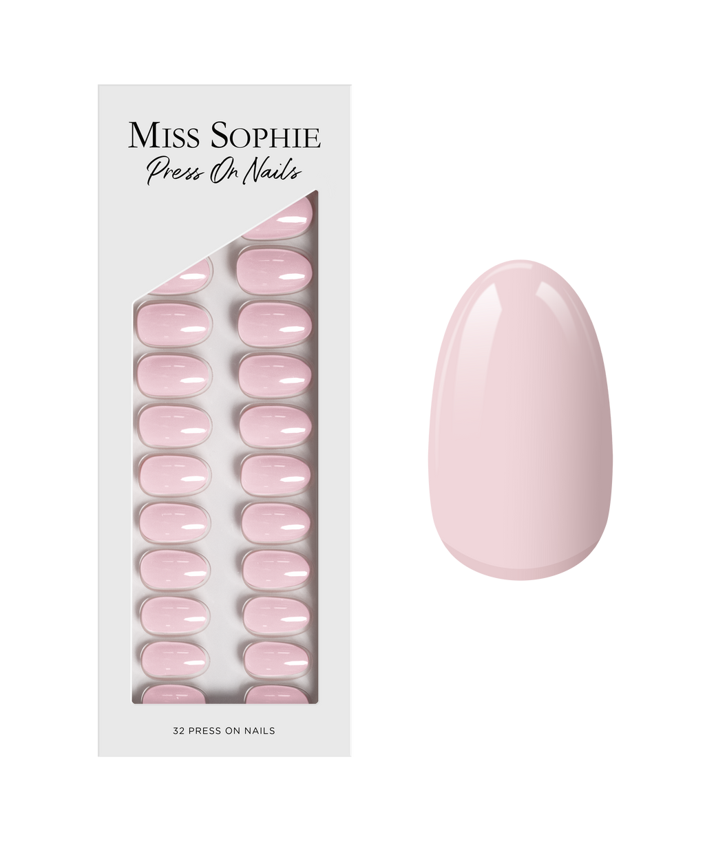 Ever Nude Press On Nails Short Round