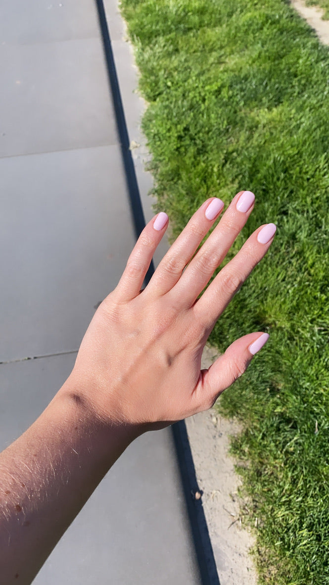 Ever Nude Press On Nails Short Round