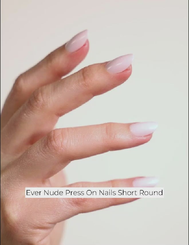 Ever Nude Press On Nails Short Round